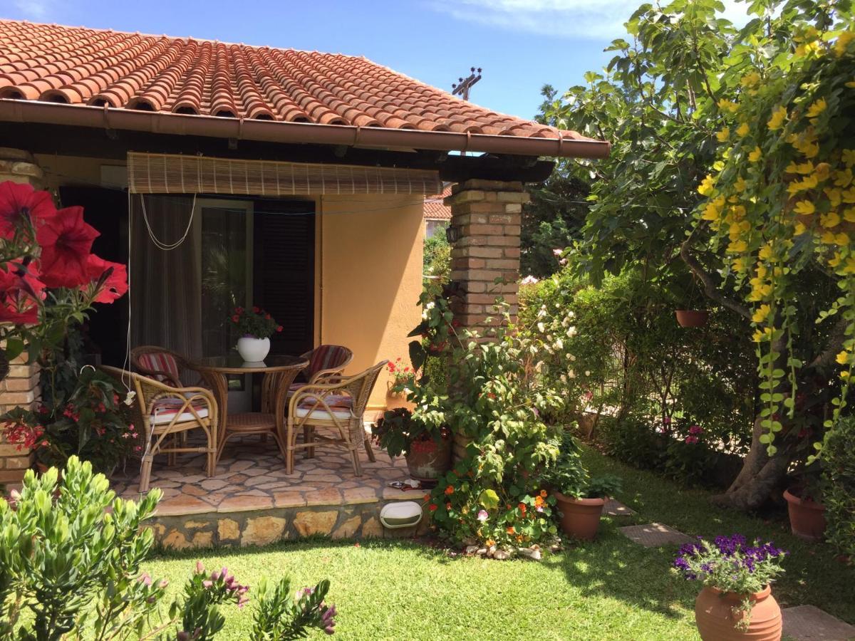 אצ'ארבי Villa Tina Country Beach Apartments מראה חיצוני תמונה