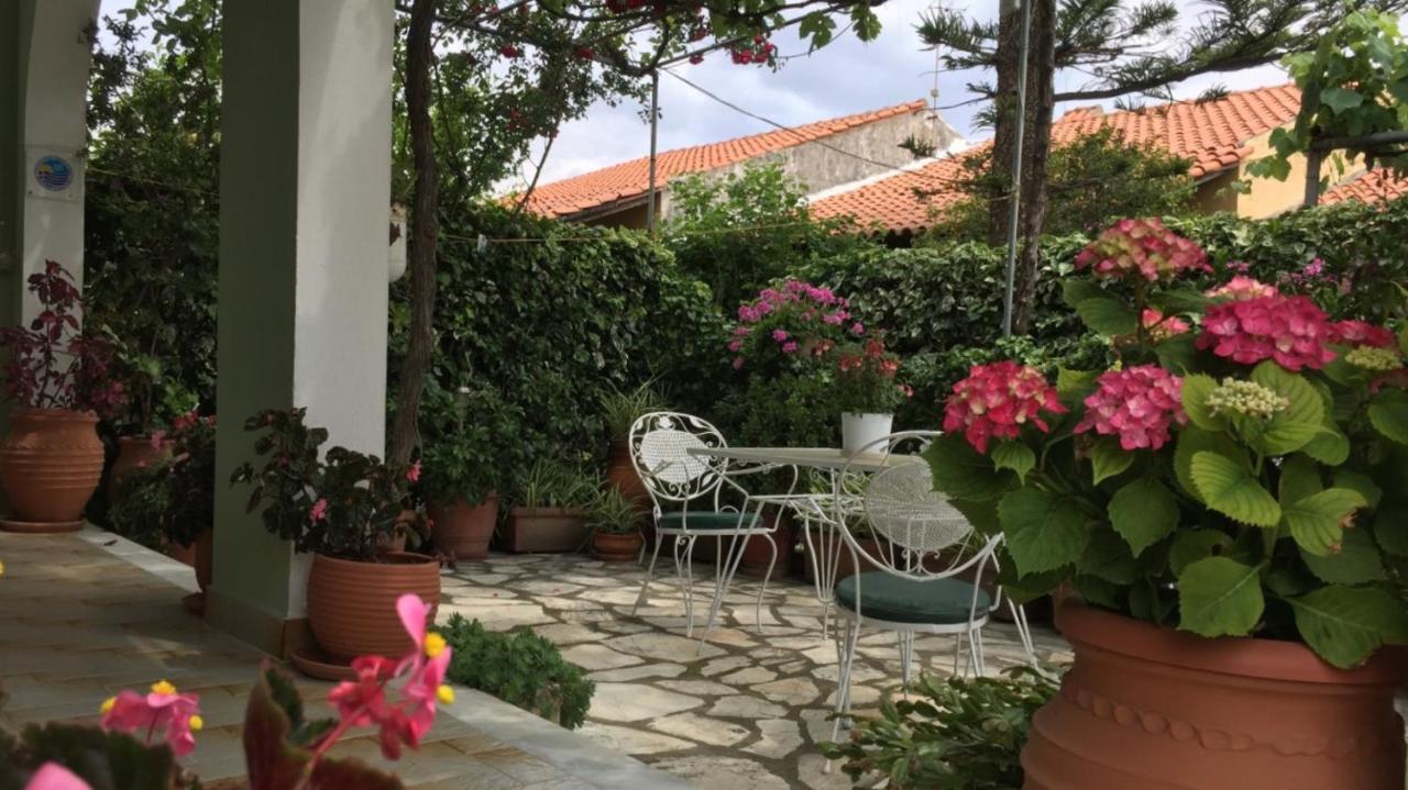 אצ'ארבי Villa Tina Country Beach Apartments מראה חיצוני תמונה
